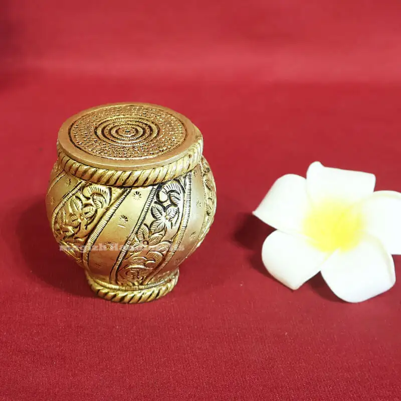 3 inches Brass Kubera Paanai - image 4
