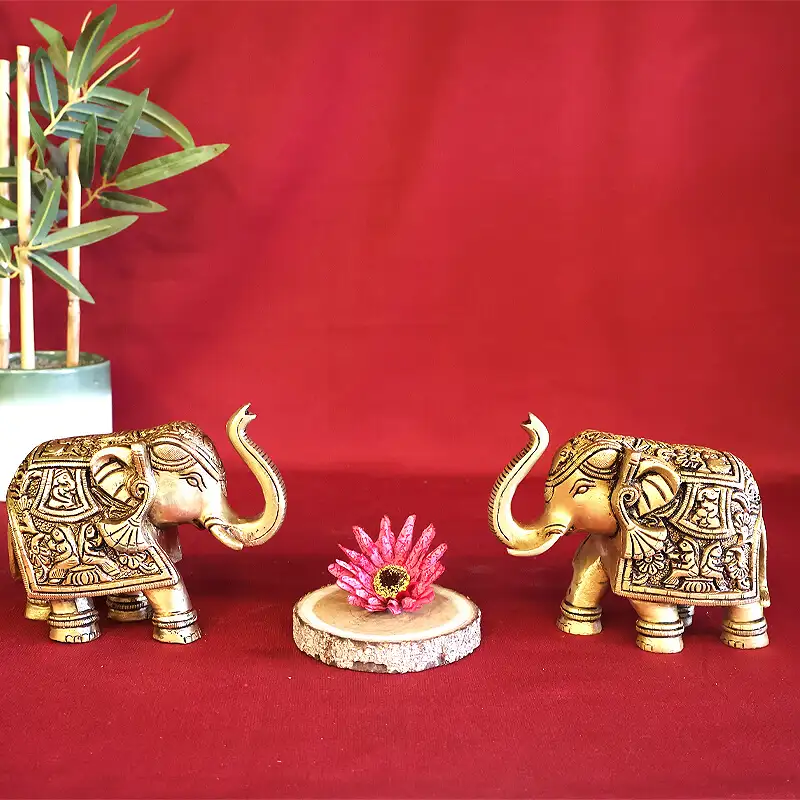 4 inches Brass Story Elephant pair SC
