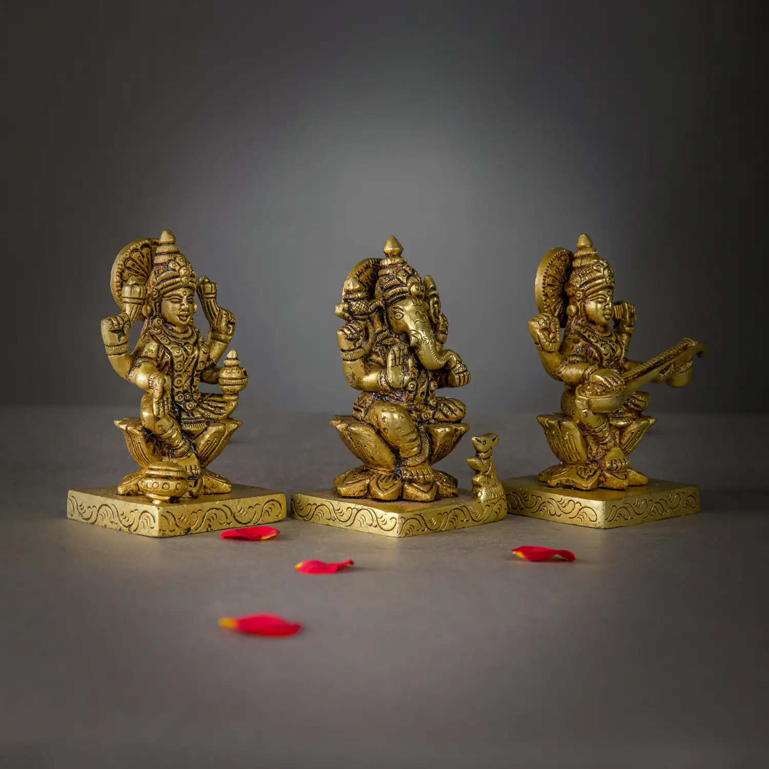 4 inches brass Laskhmi Ganesha Saraswathi idol Lotus and square base - image 3