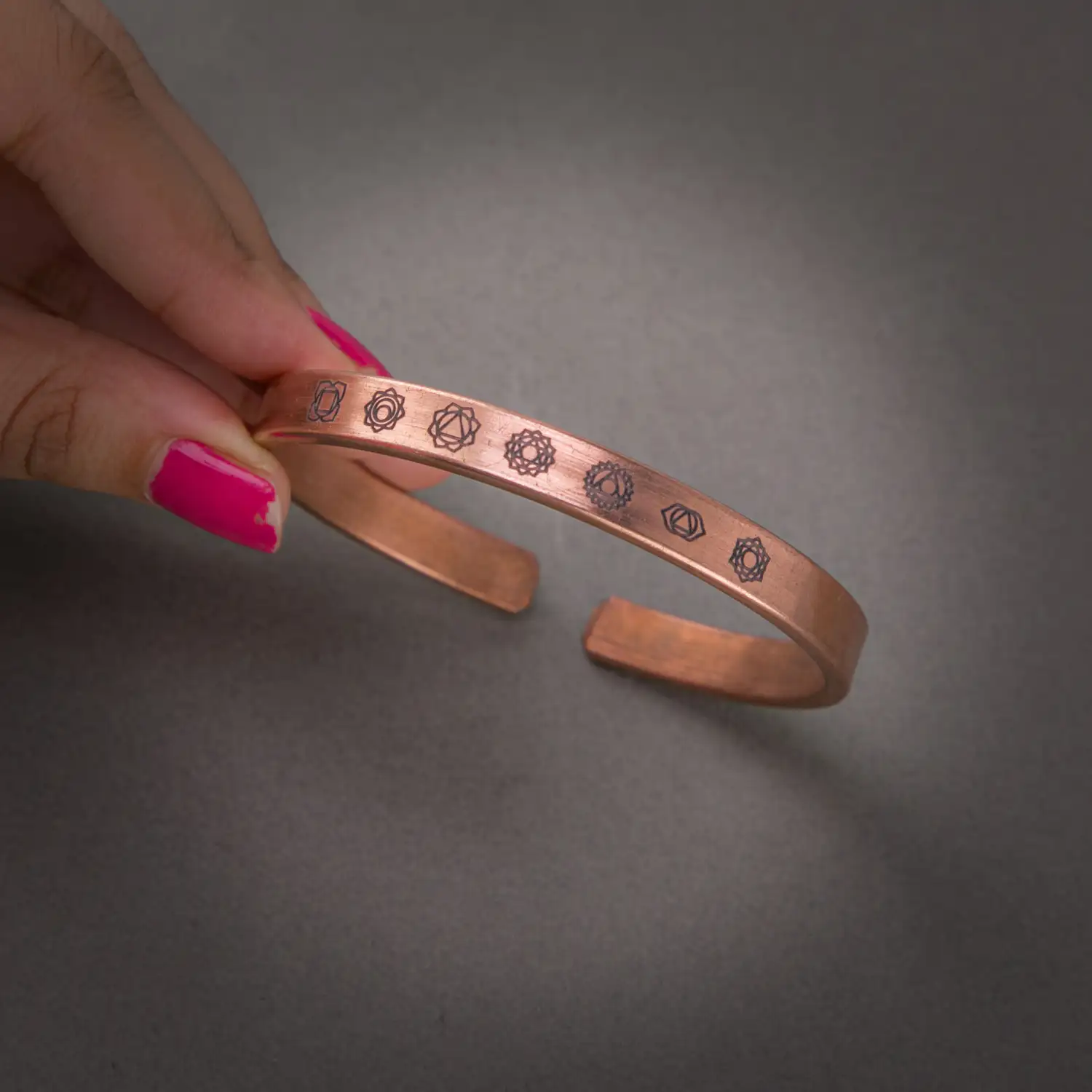Copper bracelet 7 chakras symbols - 8mm - image 3