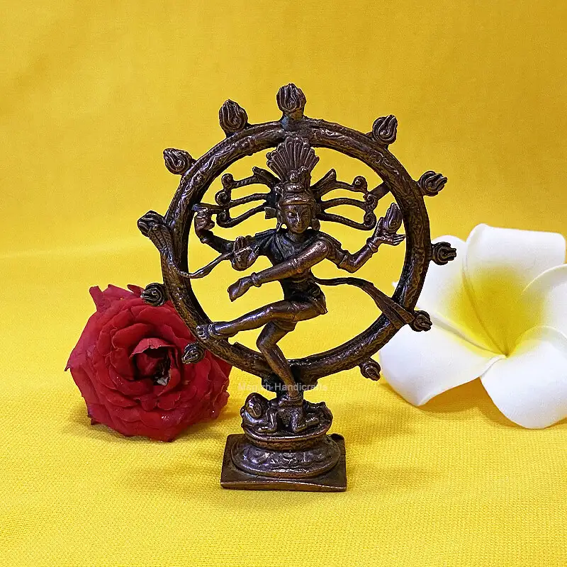 3.5 inches Copper Natrajar idol with Chakram