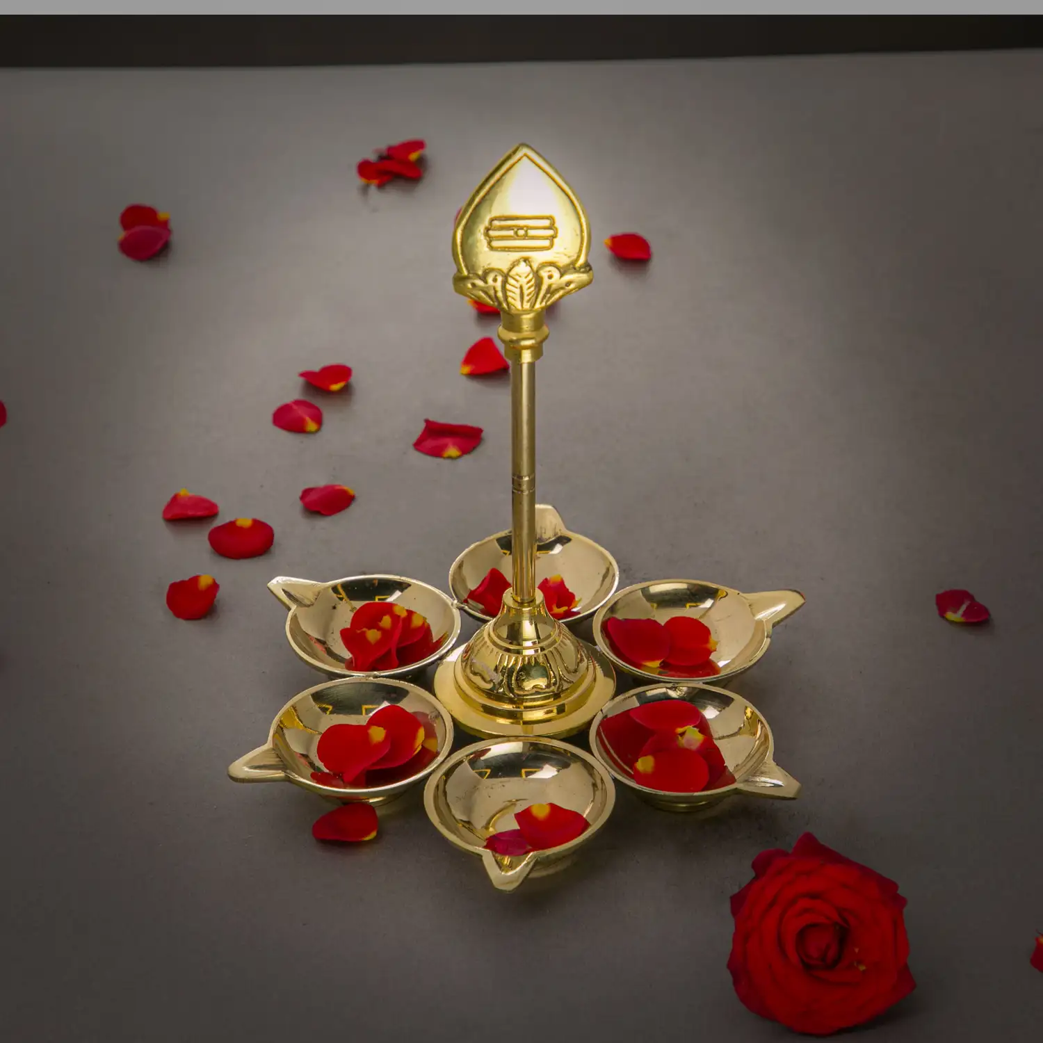 7 inches Brass Vel Arumuga Vilakku for Lord Murugan - image 4