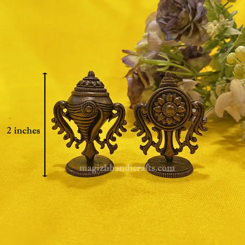 2 inches Copper Sangu and Chakram idol