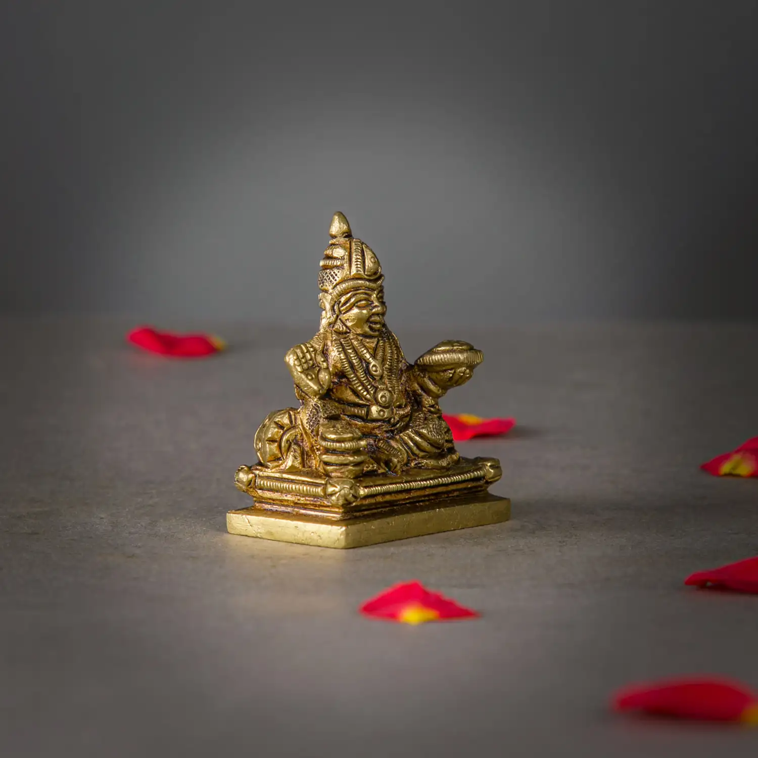 2 inches Brass dhana Kuberar idol - image 3