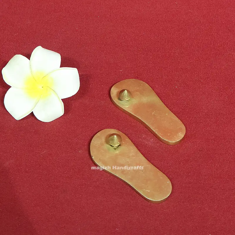 3 inches Brass Charan Khadau Paduka SC
