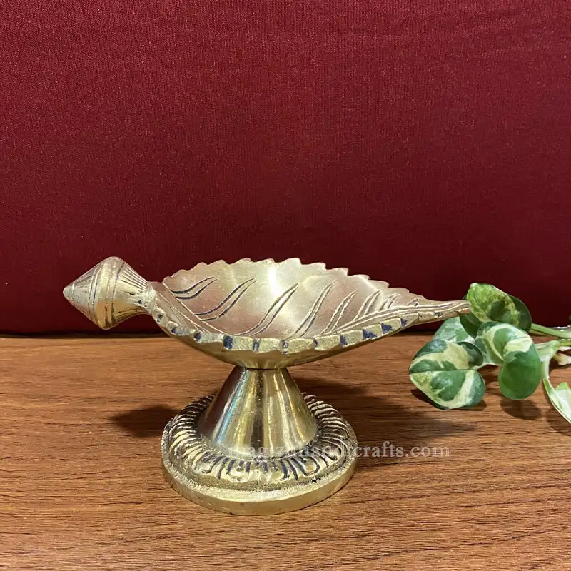 Brass Leaf Lamp inches 2.5 inches - image 3