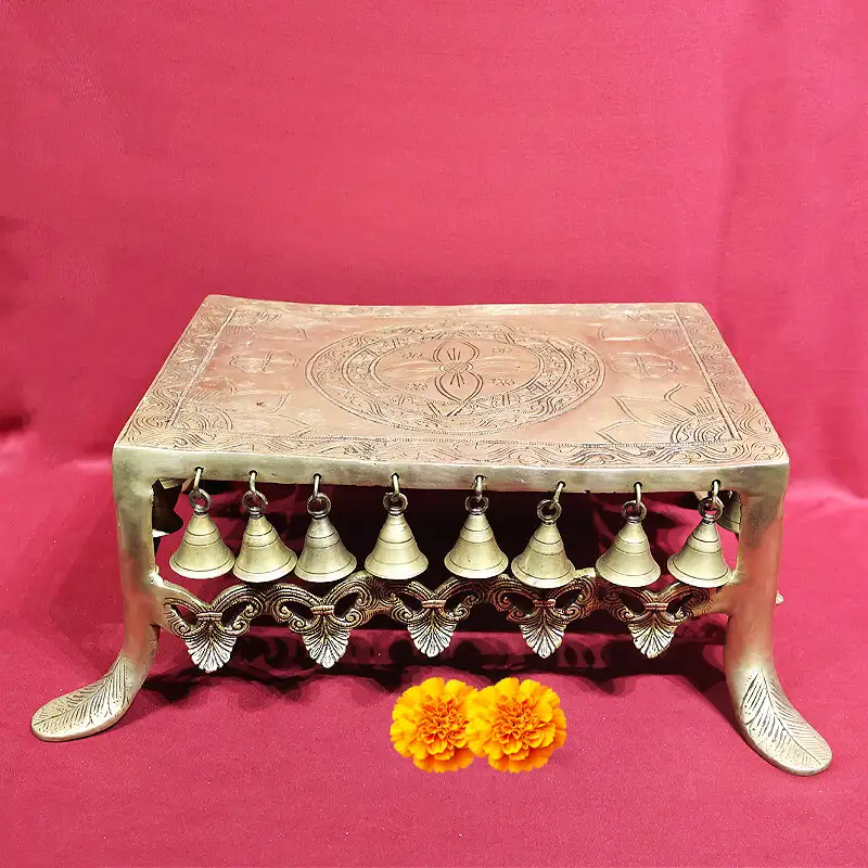 15x11 Brass Stool/Peedam with bell SC