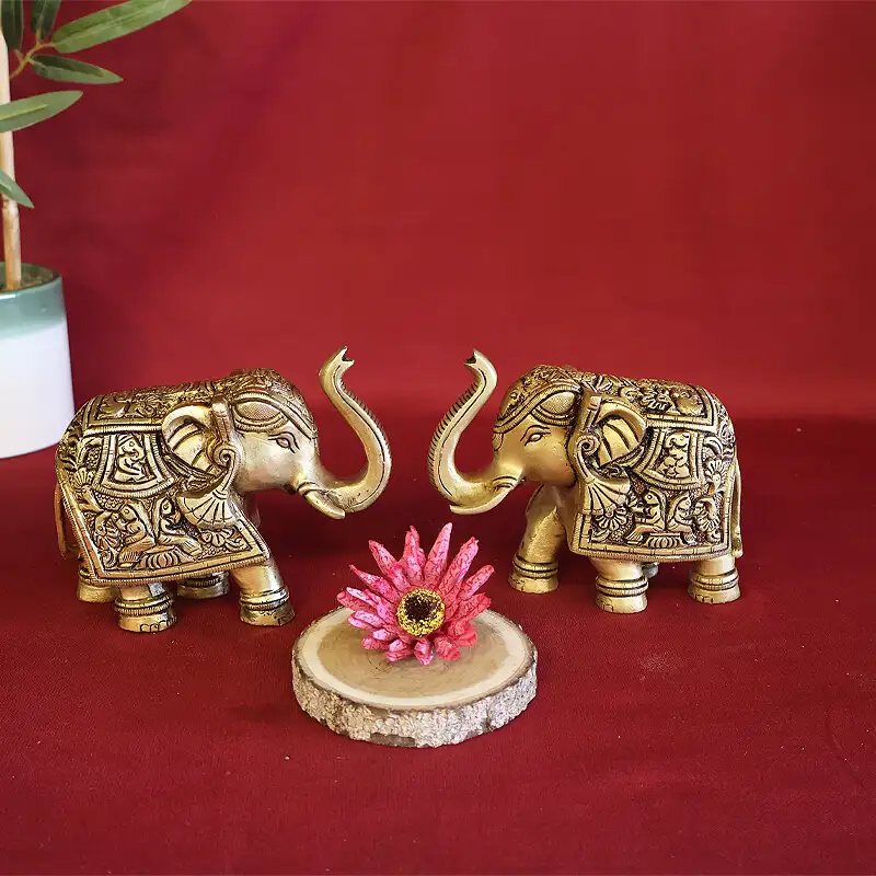 4 inches Brass Story Elephant pair SC - secondary