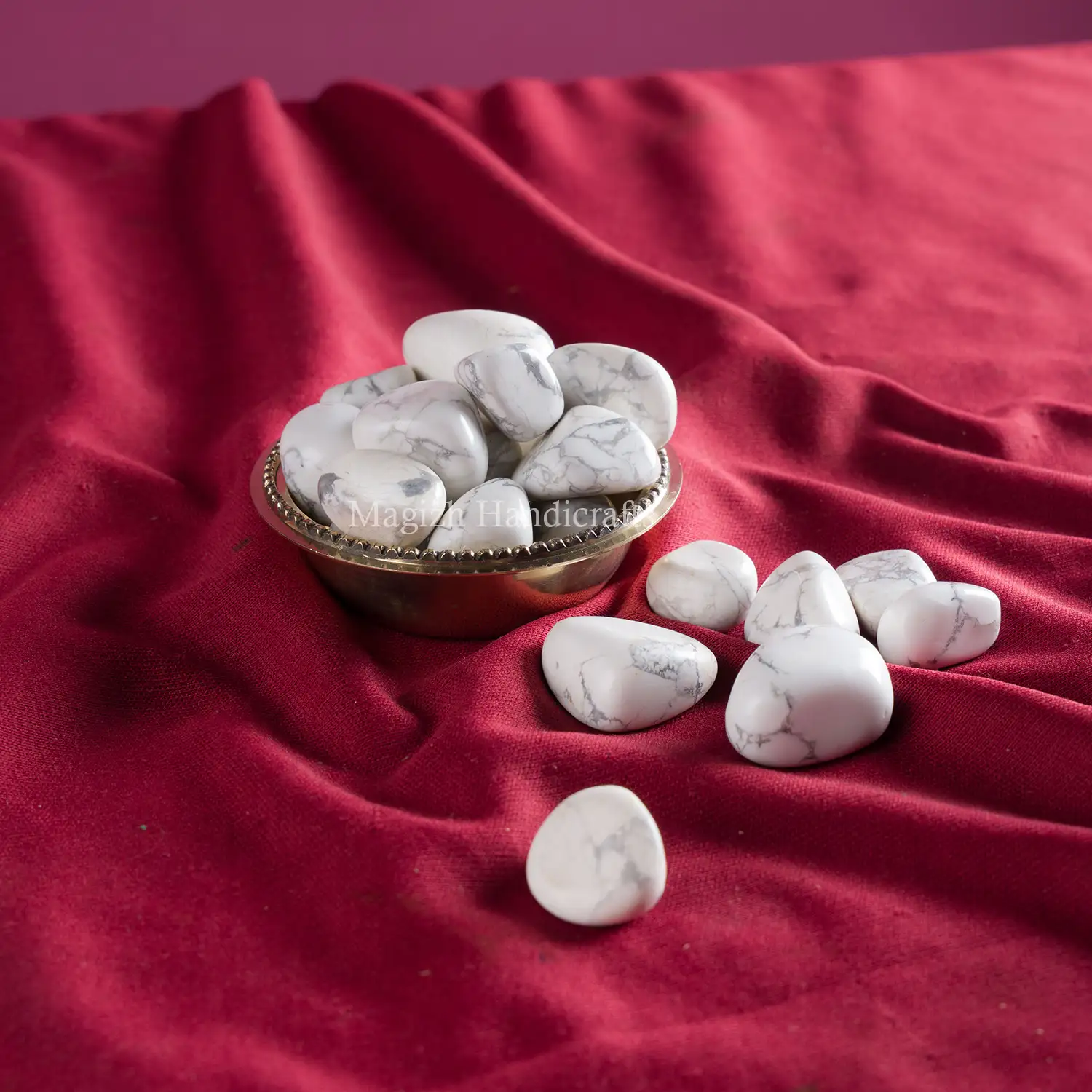 Howlite tumble stones - image 1