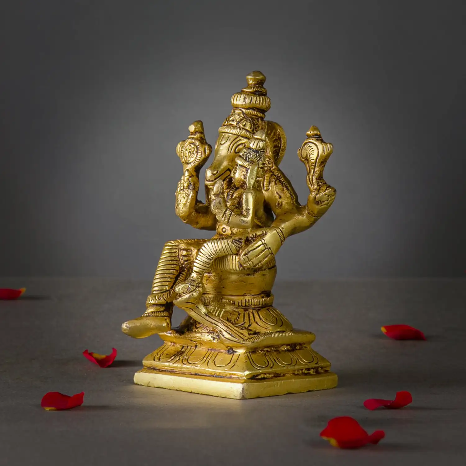 4 inches Lakshmi Hayagiriwar idol - image 2