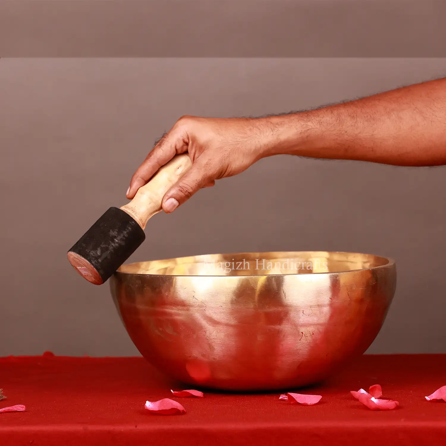 8 inches Hand made Bronze singing bowl - image 1