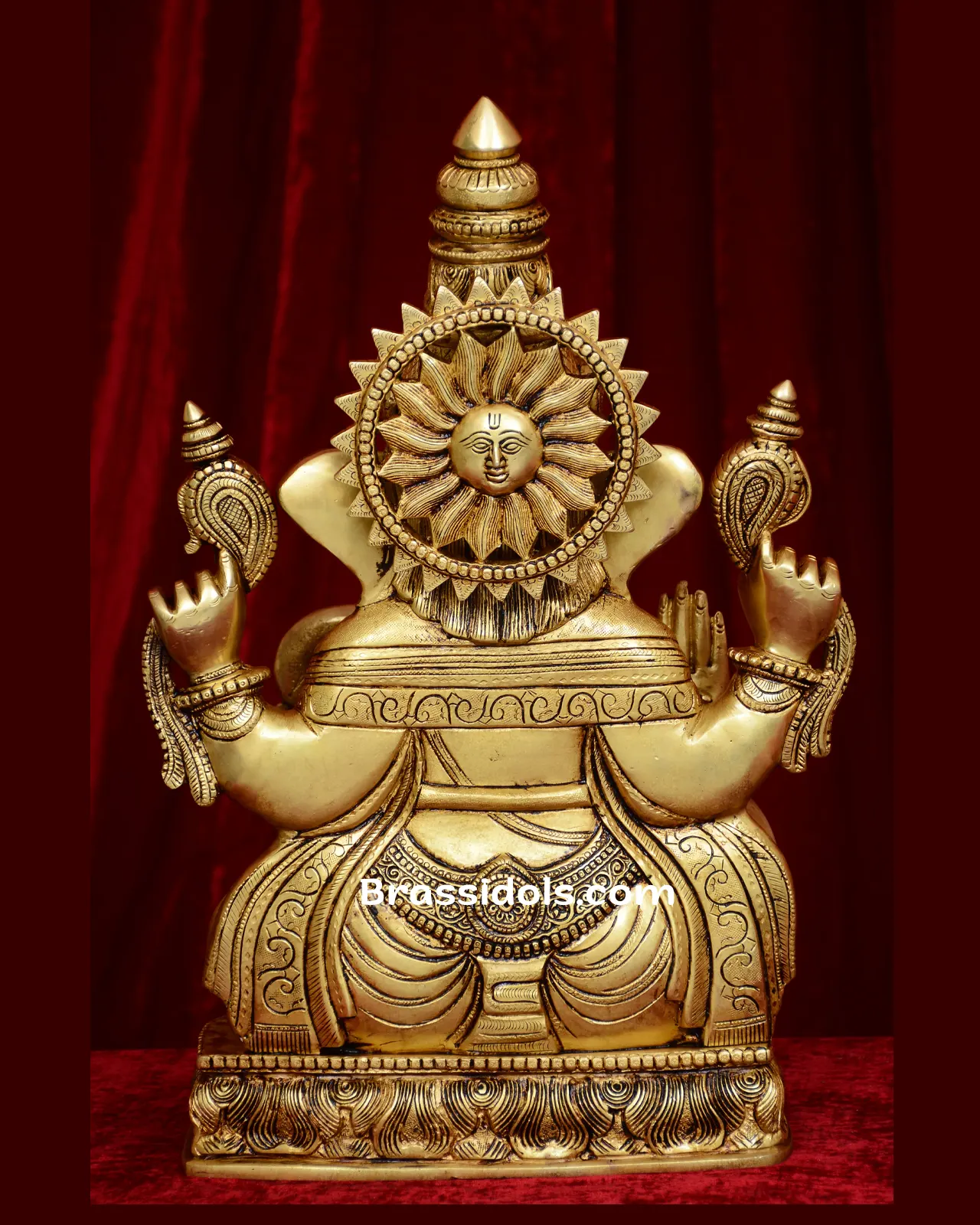 Brass sitting Ganesh idol - 19 inches - image 4