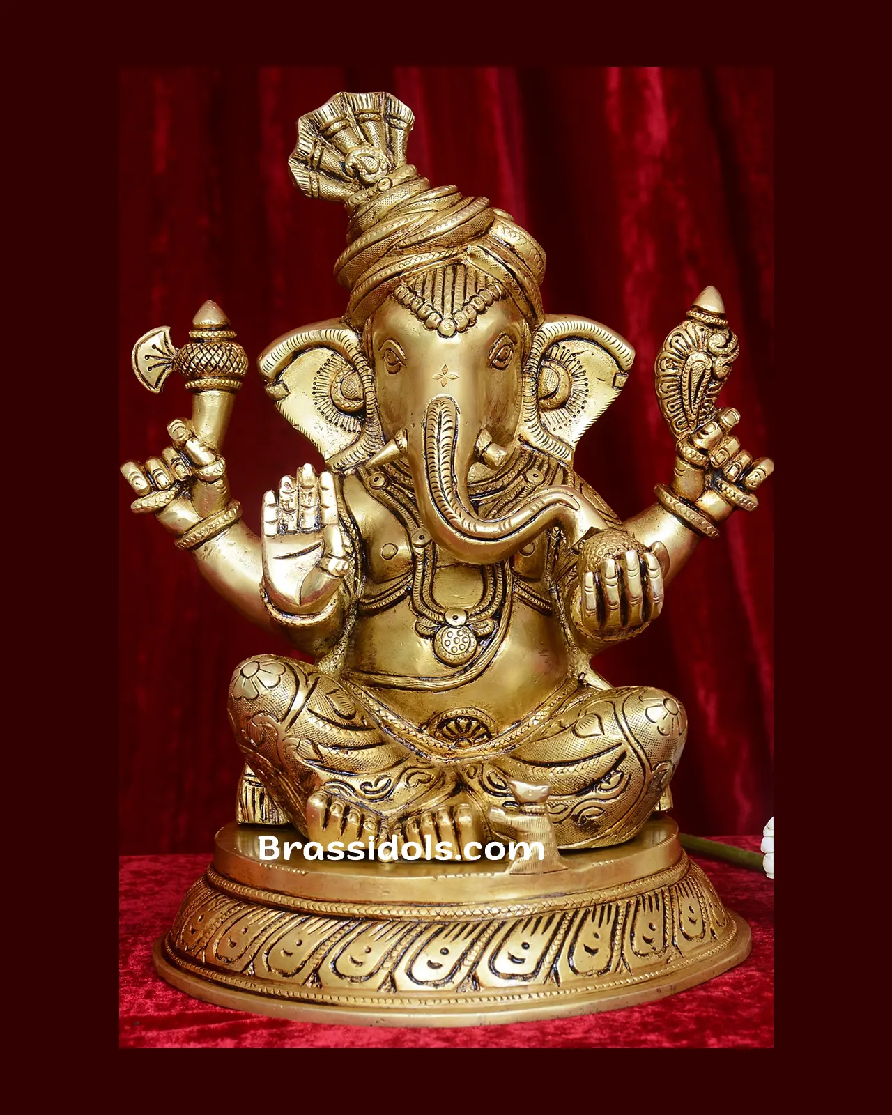 Brass Thalapakat Ganesh Round Base - 12 inches