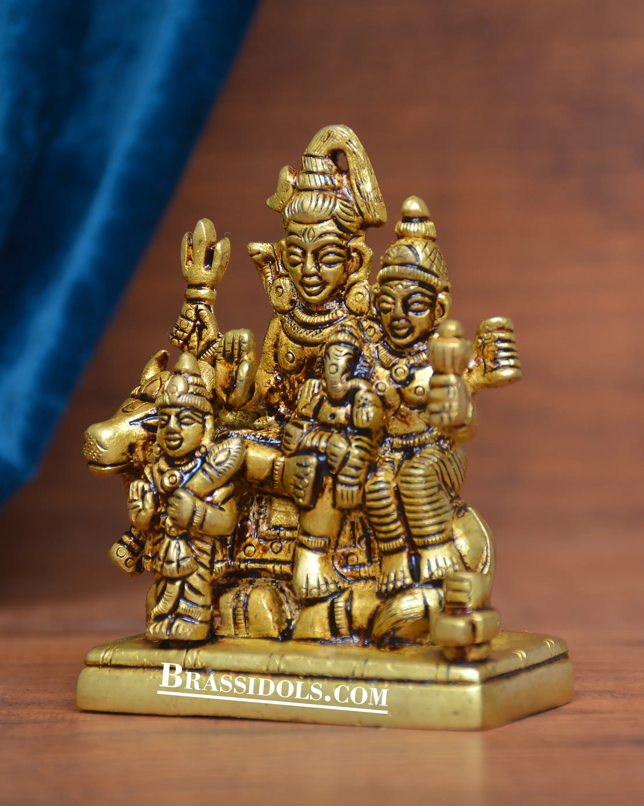 Brass Sitting Shiv Family 3.5 Inches - image 3