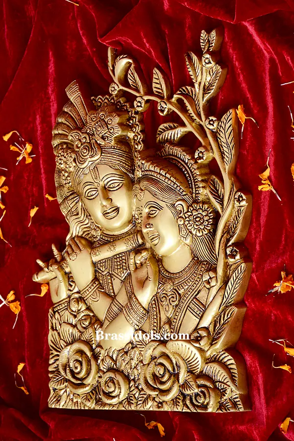 Hanging Radha Krishna Plate - image 3
