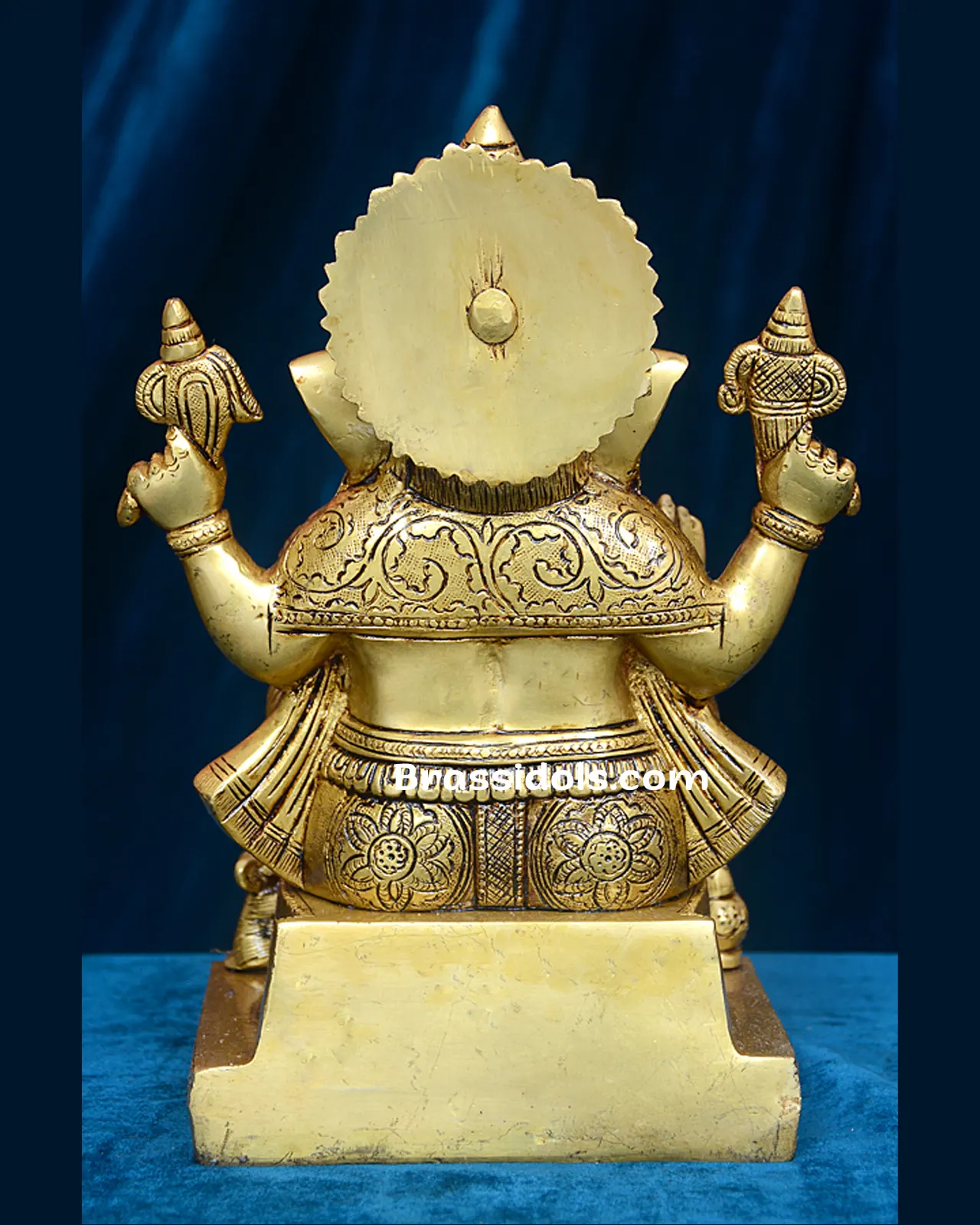 Brass Choki Ganesh idol - 3 inches - image 8