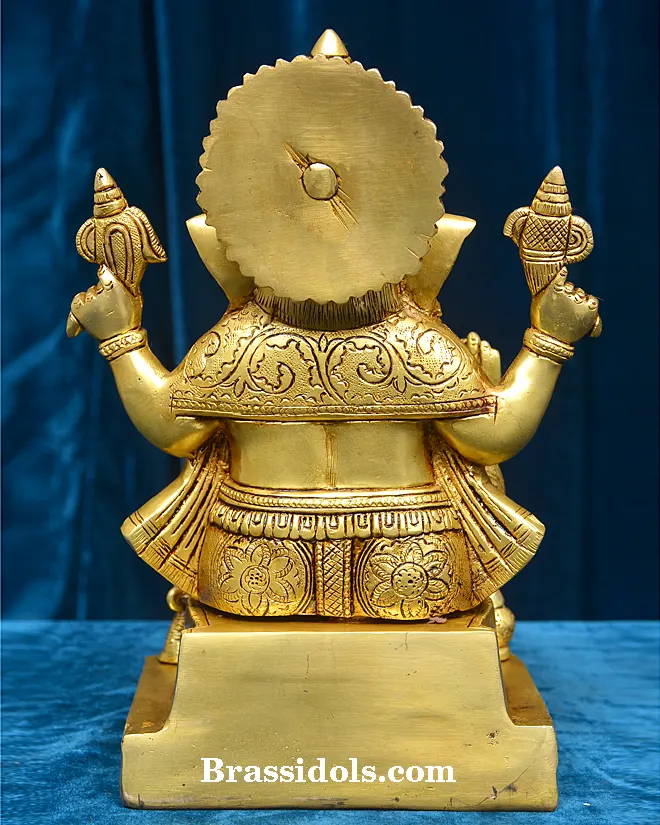 Om Siddhi Vinayakar - image 4