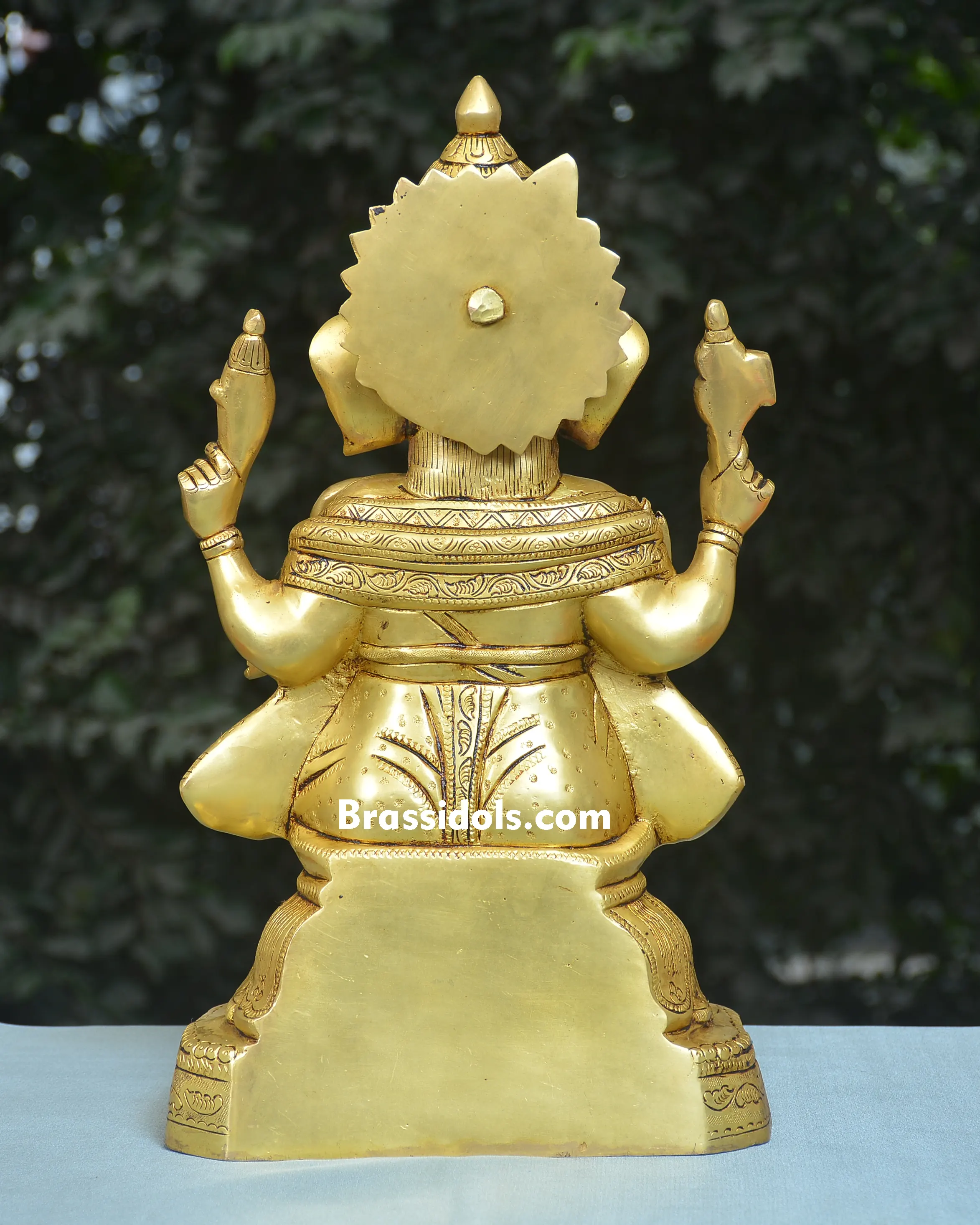 BRASS SITTING CHOKI GANESH - image 6