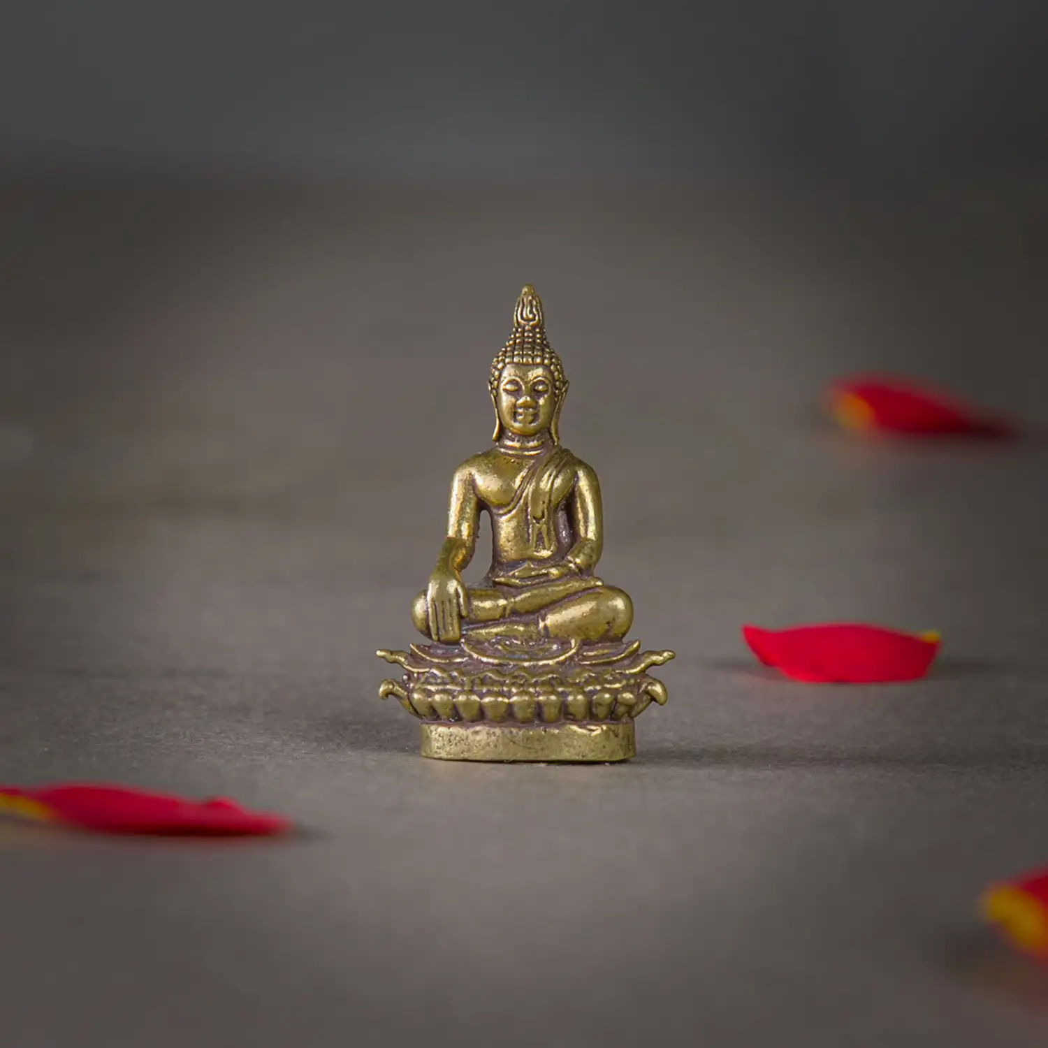 1 inch Brass sitting Budha idol miniature