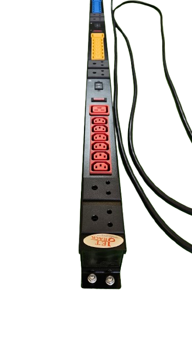 3 Phase Vertical PDU IEC C13 x 18 + IEC C19 x 3 + 5A x 6 Sockets view 3